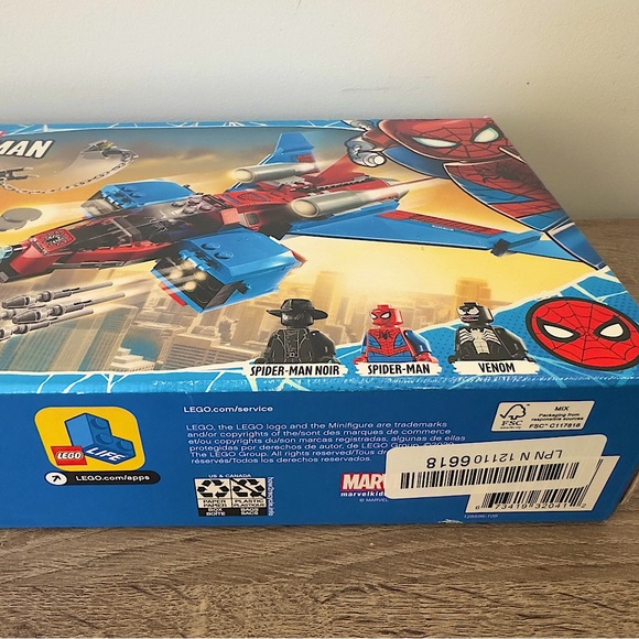 LEGO - Spider Jet VS Venom Set - Picture 3 of 3